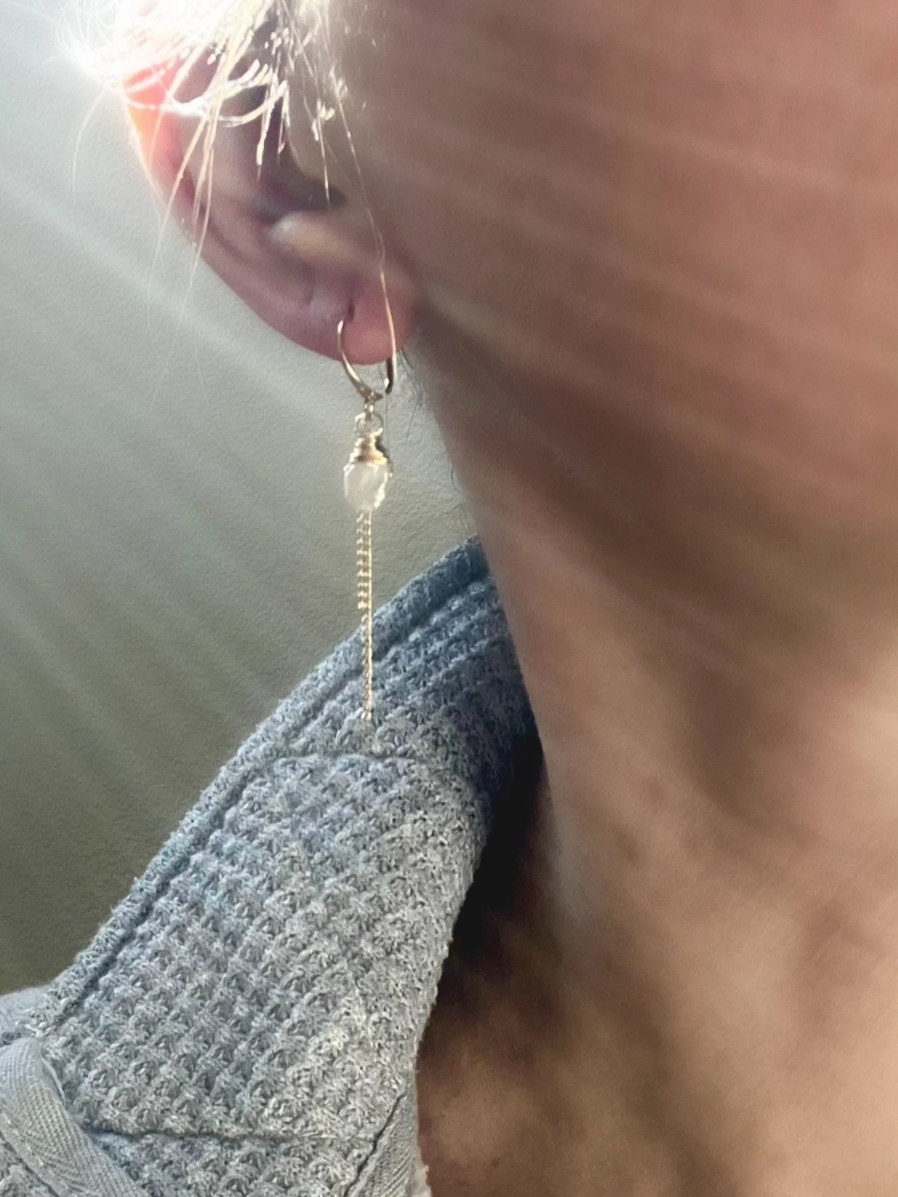 •FAY HUG• pearl + silver earrings