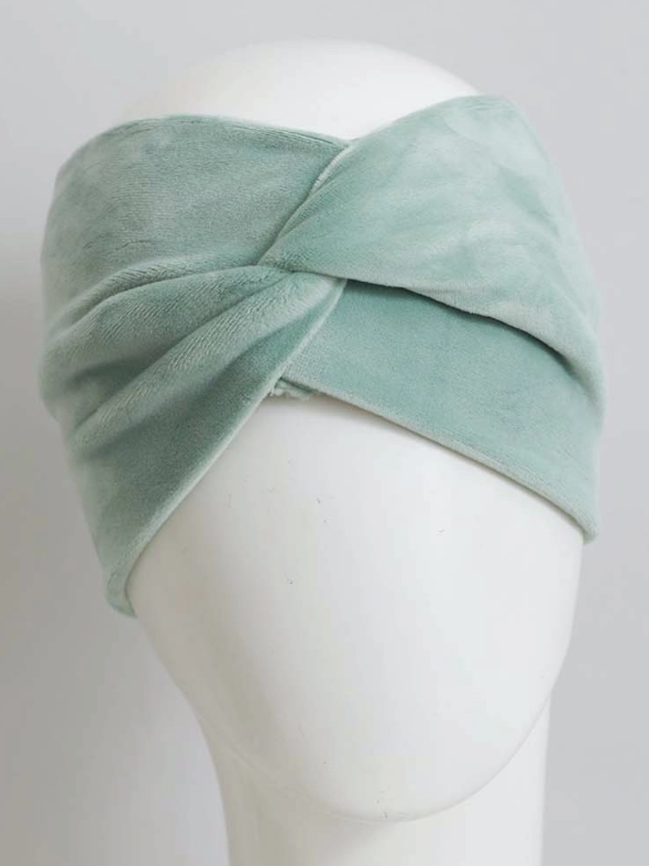•VELVET TWIST HEADBAND•