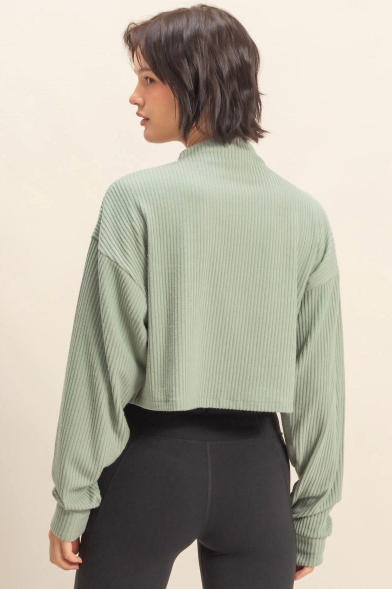 •LINDSAY• ribbed high neck cropped top