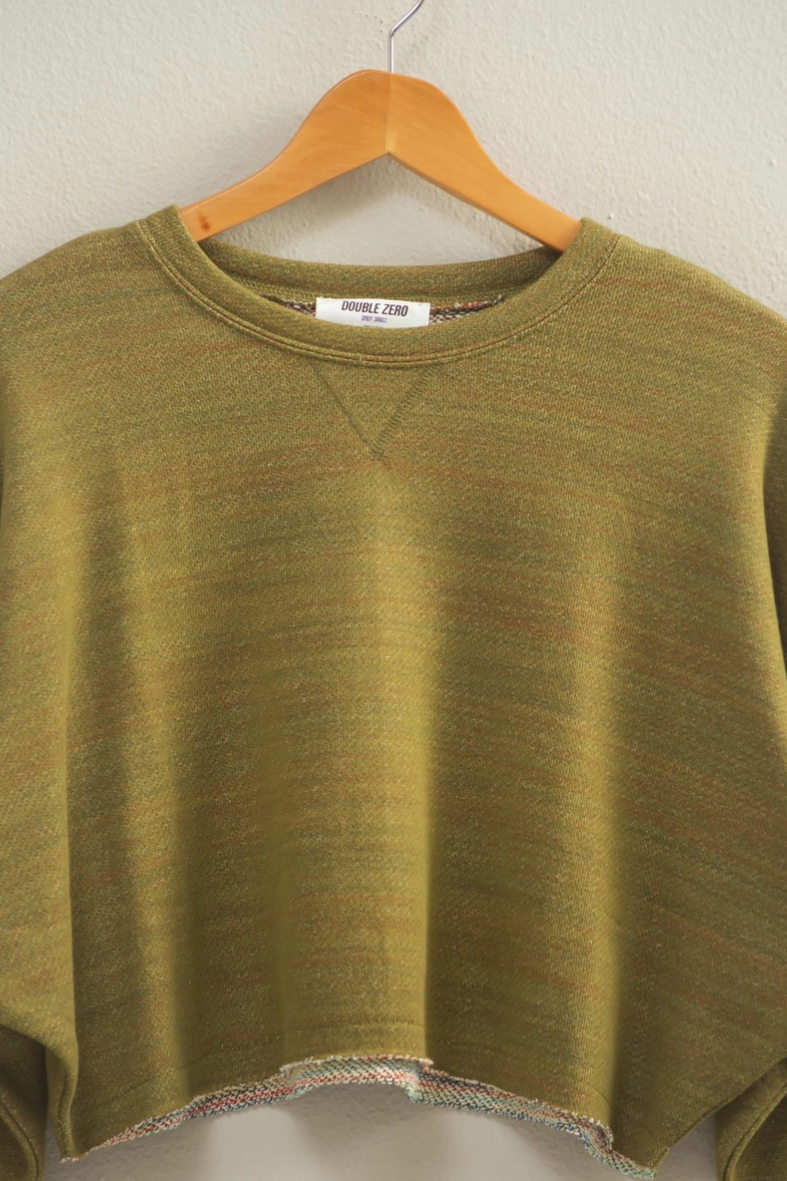 •REGGIE• raw hem cropped top