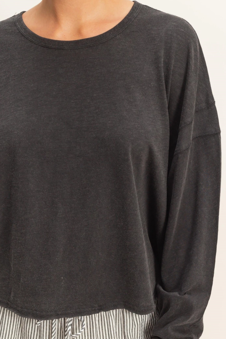 •TONYA• long sleeve open back top