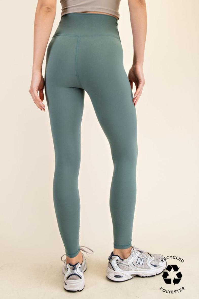 •DEVI• high V waist buttery soft leggings