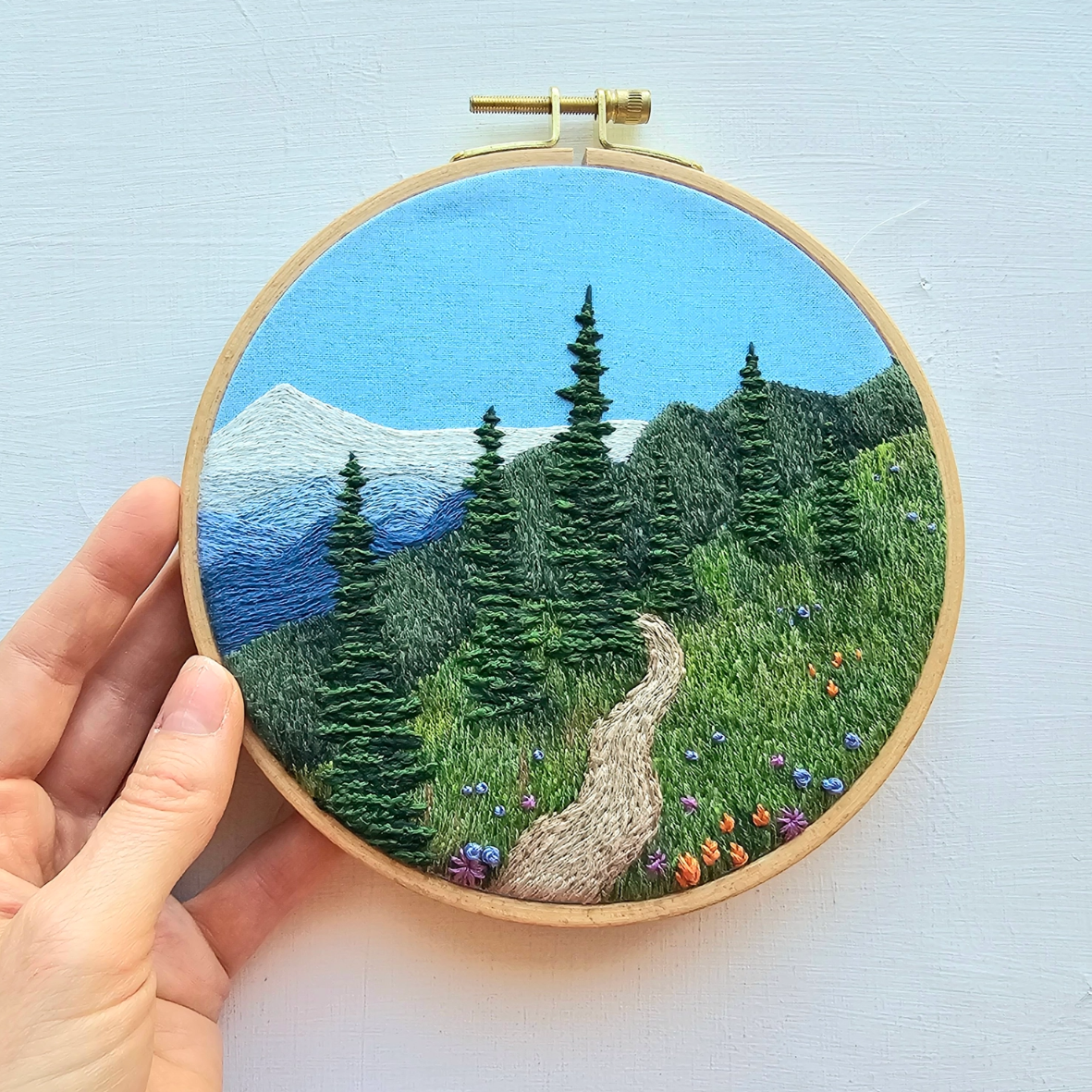 •HAPPY TRAILS• intermediate embroidery kit