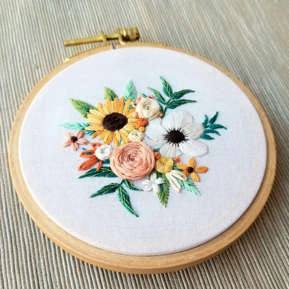 •COZY HARVEST• beginner friendly embroidery kit