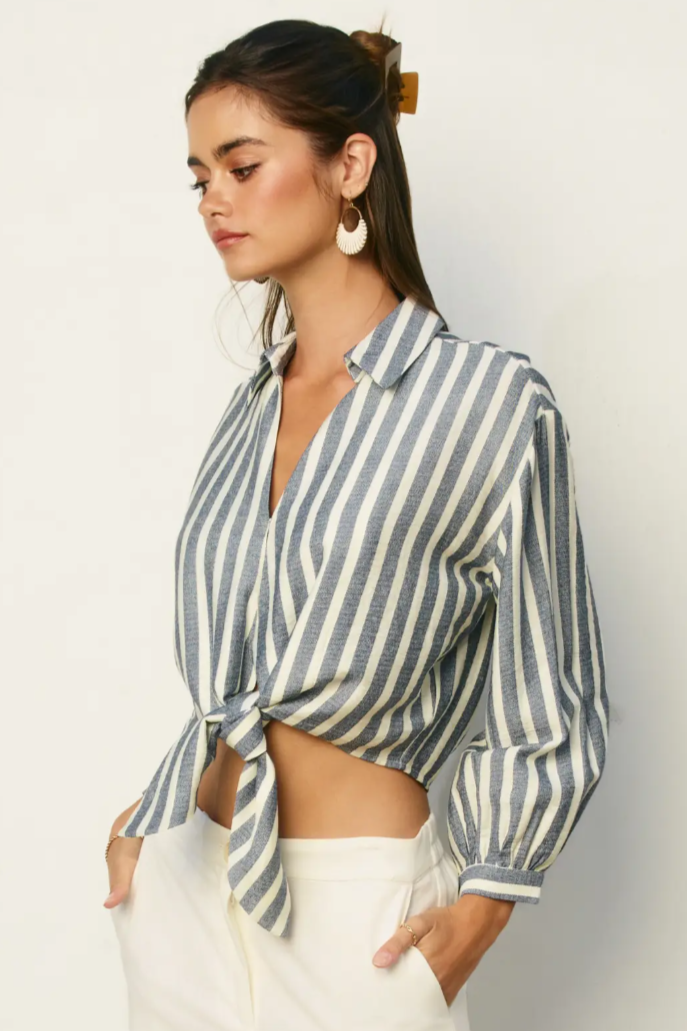 •MONTAUK• collared knotted crop top