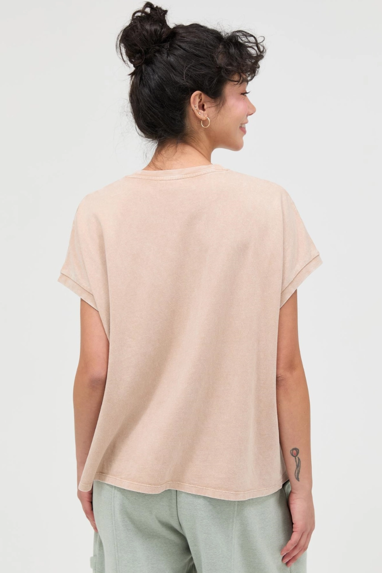•TONI• mineral washed tee