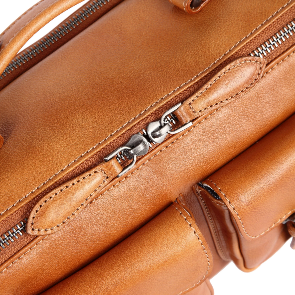 •VAIL• caramel leather crossbody/handbag