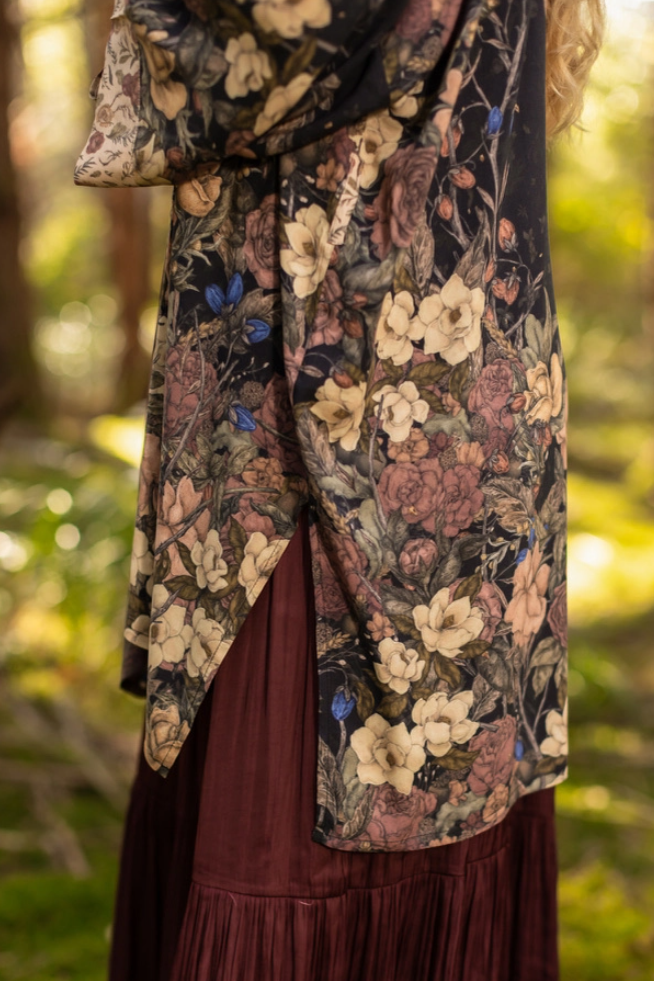 •LIONHEART• bamboo cardigan with tie