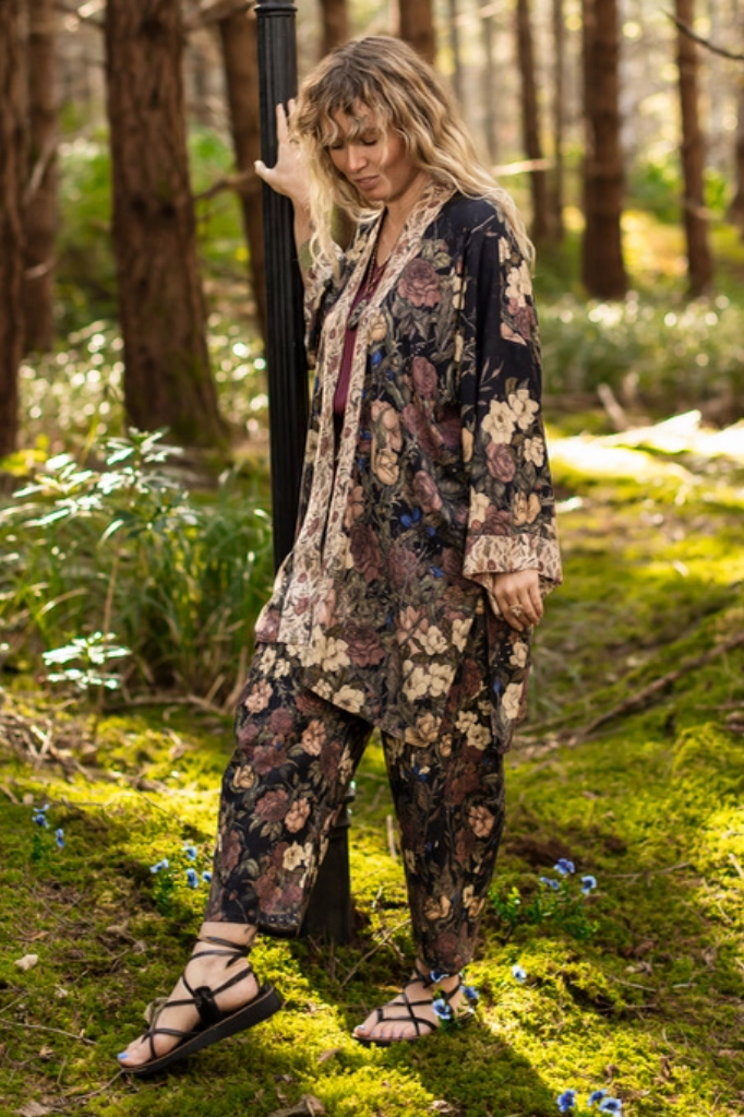 •LIONHEART• bamboo cardigan with tie