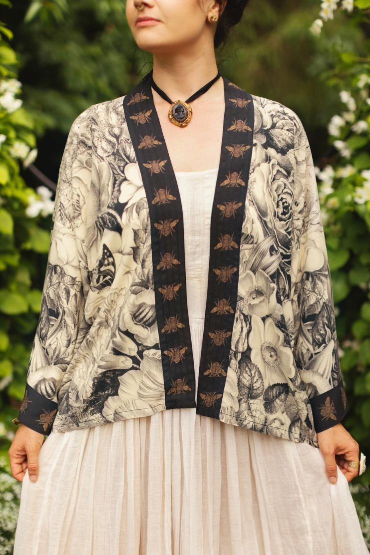 •HONEY & THE MOON• cropped bamboo cardigan