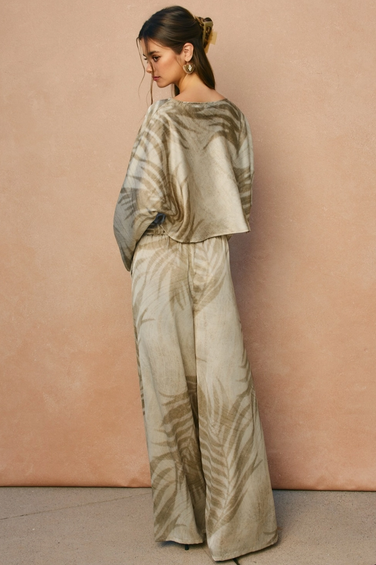 •CALMA• satin top & pants separates