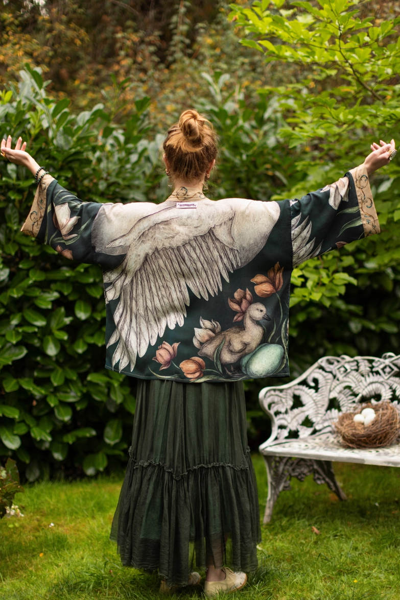 •UNDER MY WING• cropped bamboo cardigan