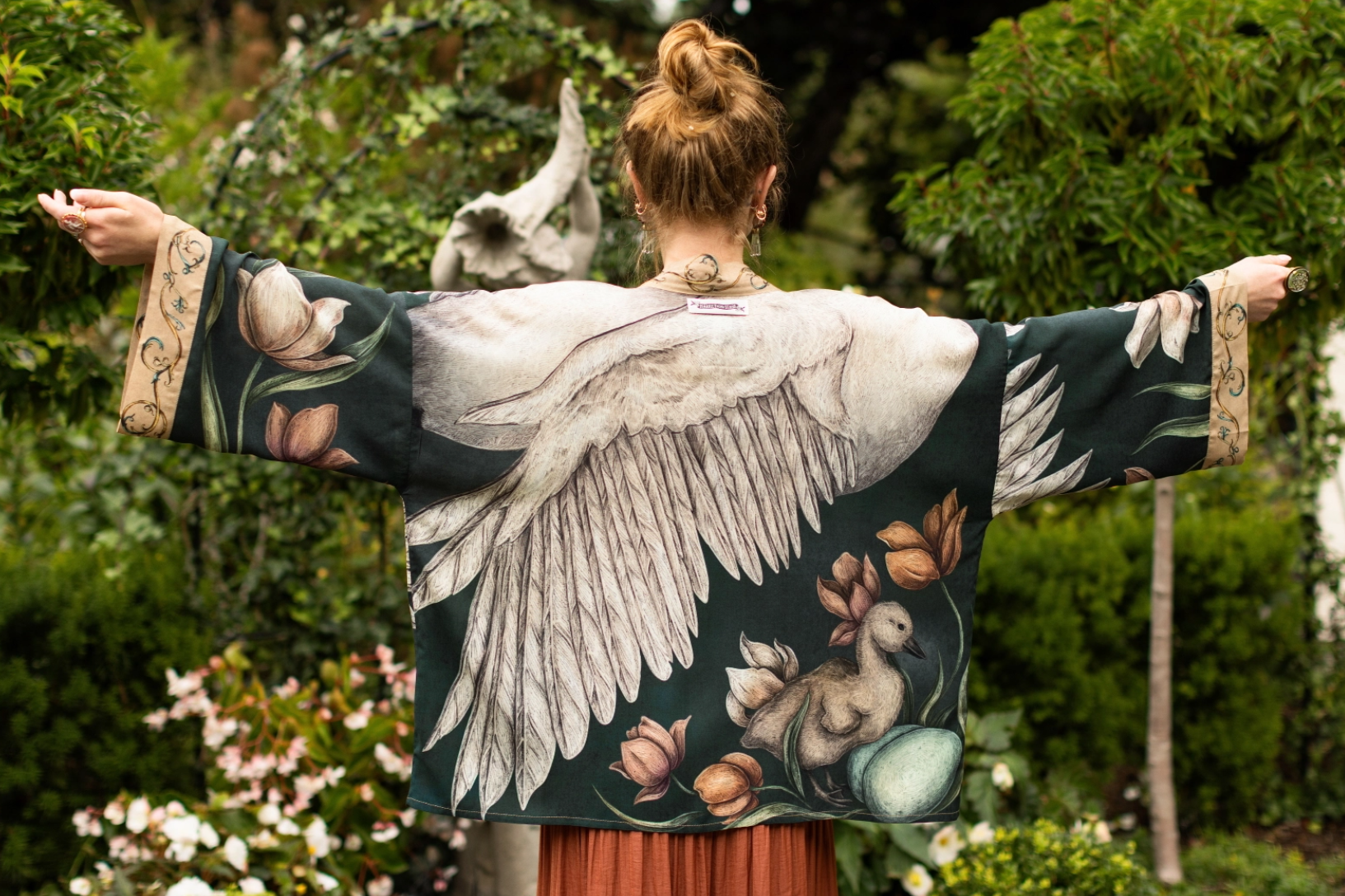 •UNDER MY WING• cropped bamboo cardigan