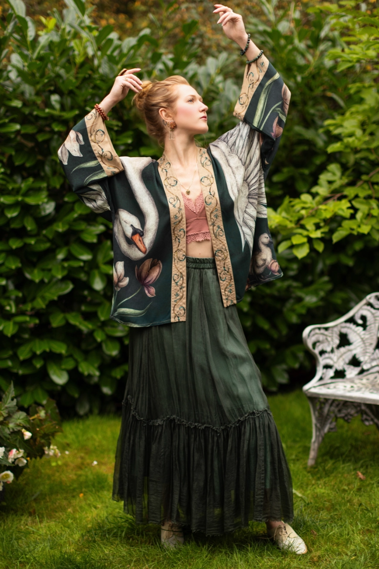 •UNDER MY WING• cropped bamboo cardigan