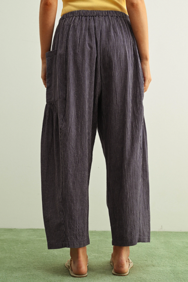 •QUINN• pleated side pocket pants