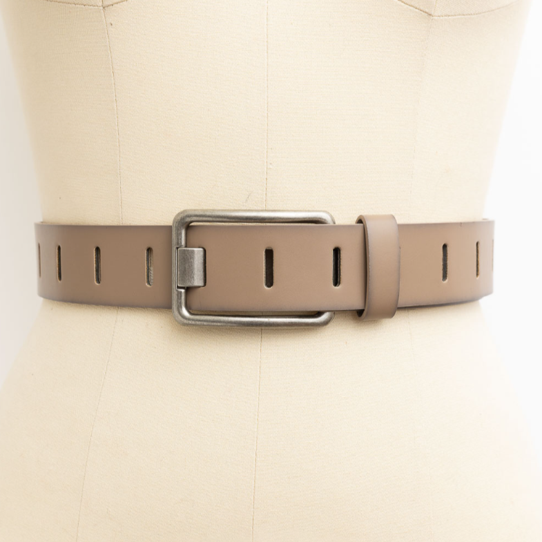 •BELT• "leather" with rectangle buckle