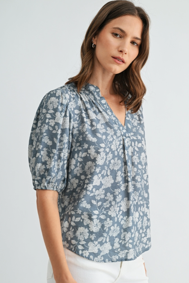 •MARI• floral split neck top