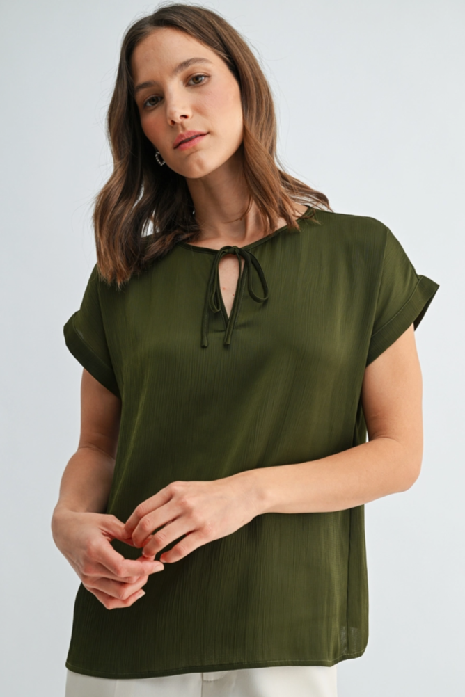 •LAUREN• satin split neck top