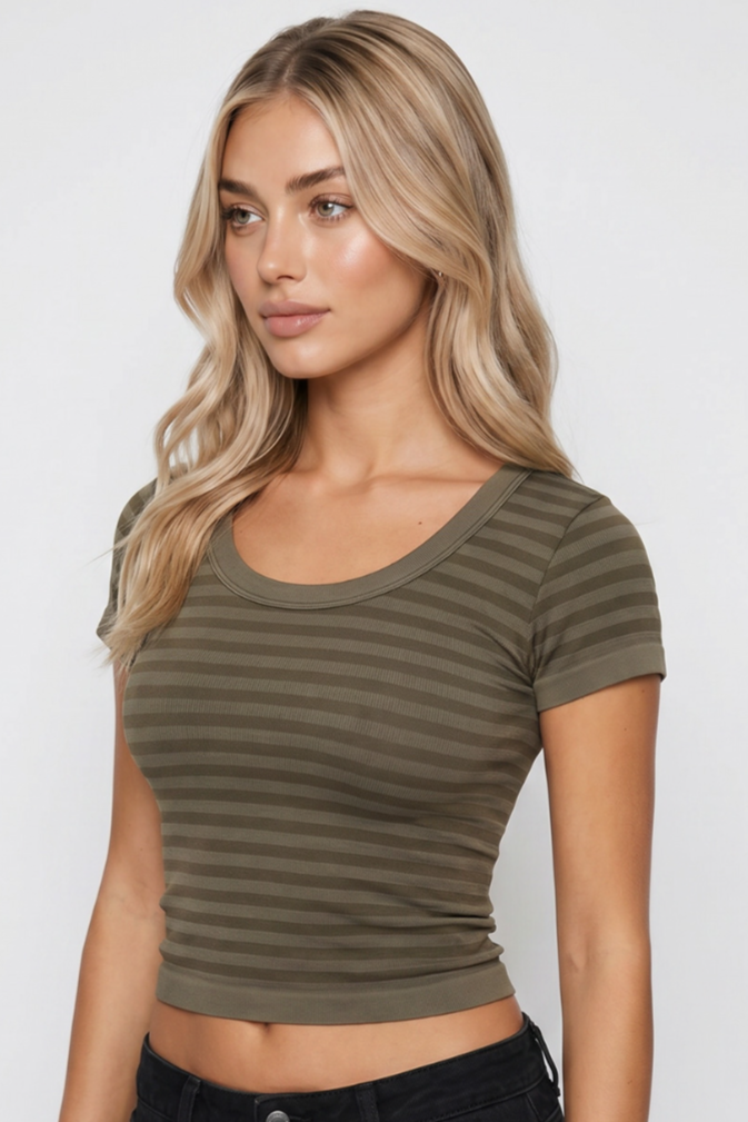 •STRIPED SCOOP NECK• short sleeve tee (USA)