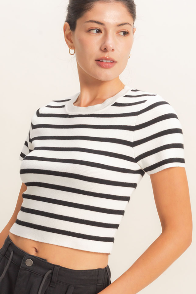 •AMELIE• striped crew neck cropped top