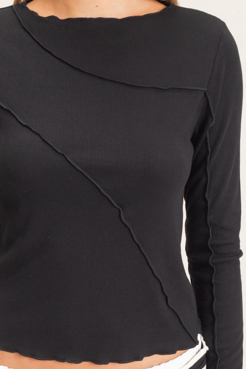 •BRIAR - BLACK• ruffled ribbed long sleeve top