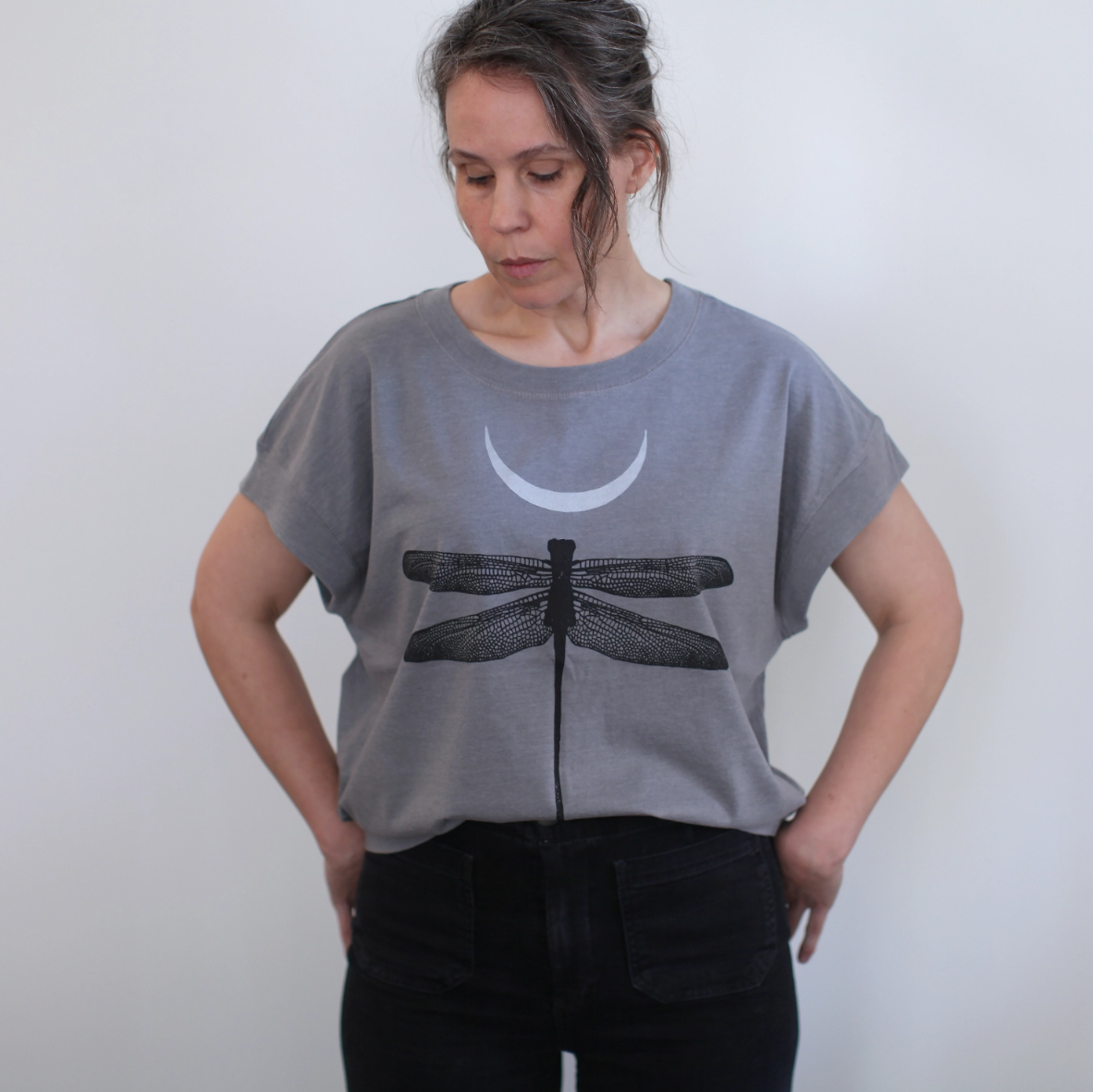 •DRAGONFLY CRESCENT• cotton blend boxy tee (USA)
