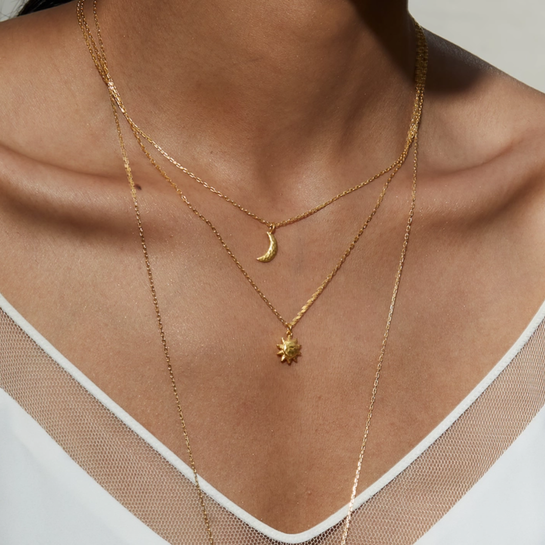 •HERE COMES THE SUN• gold necklace (16"-19" long)