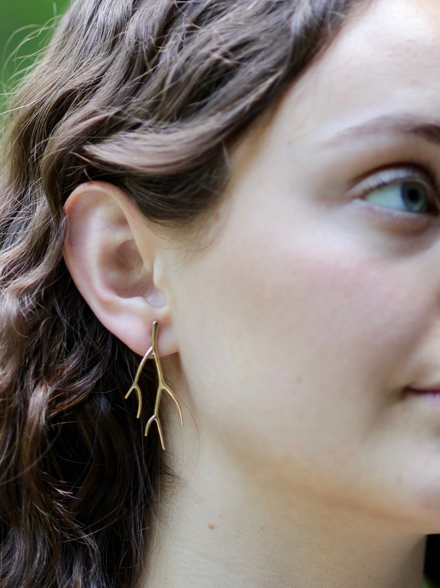 •PIPER• gold post earrings