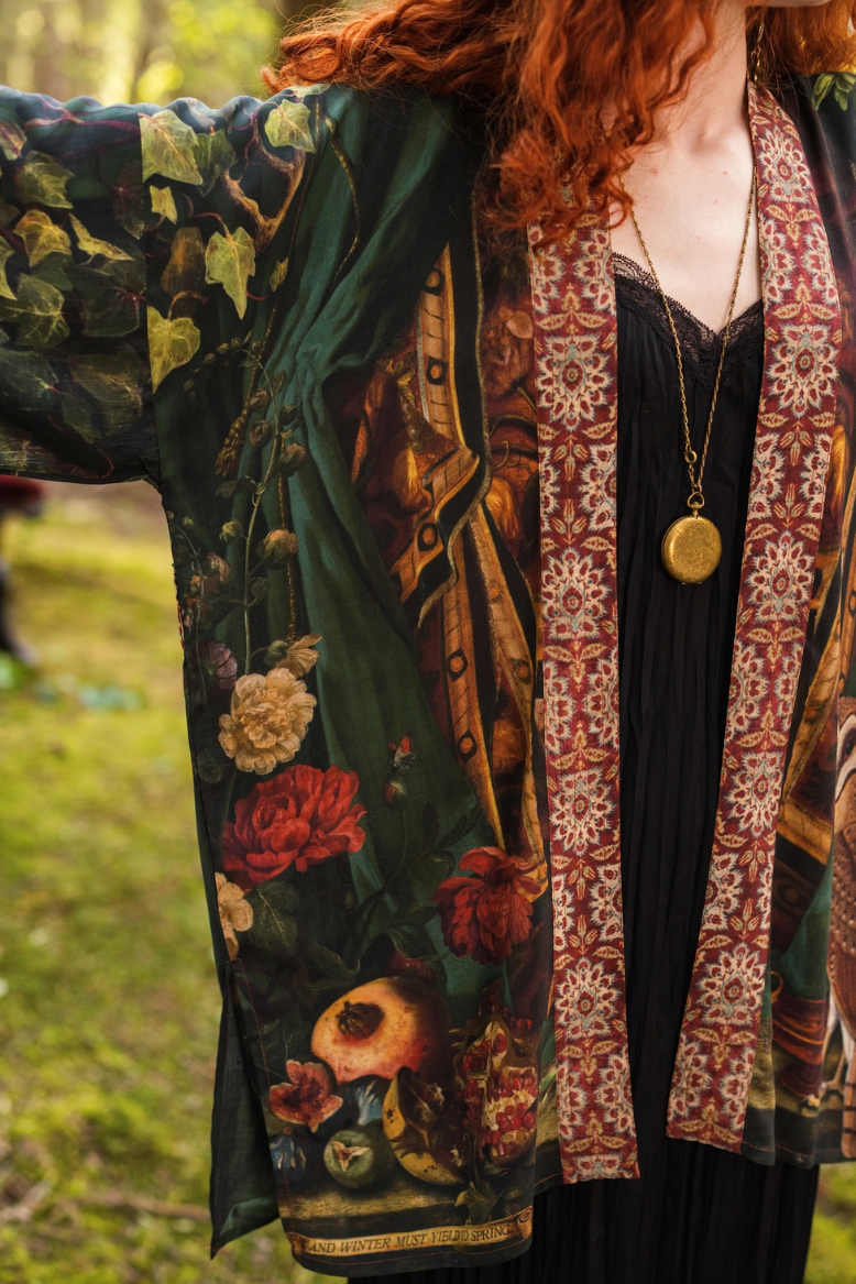 •SOLSTICE• bamboo cardigan with tie