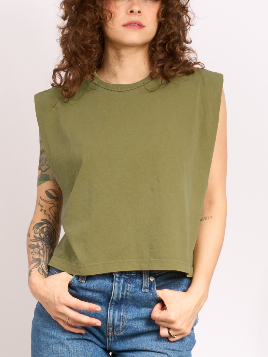 •BEAR• cotton muscle tee (USA)