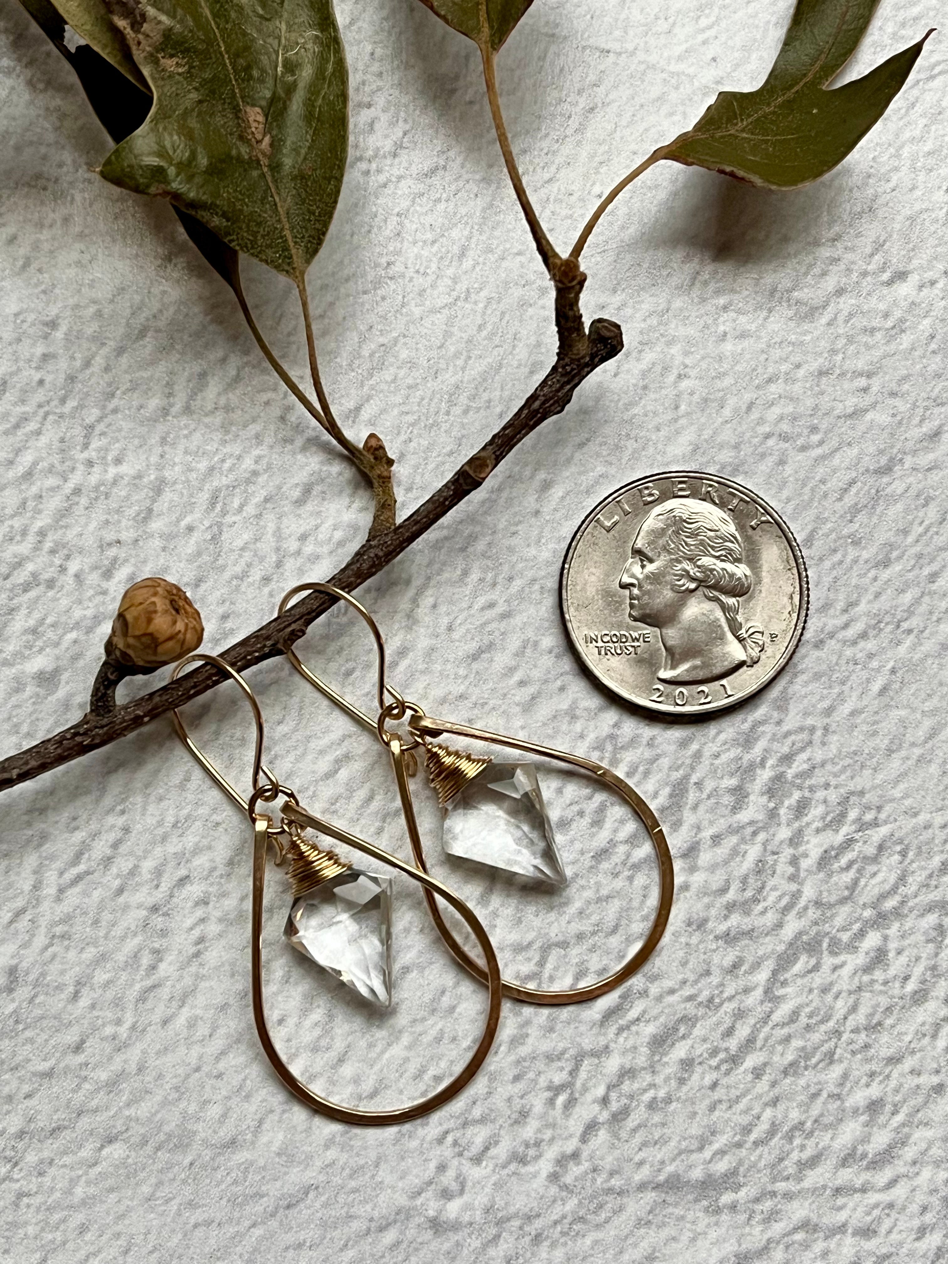 •ARROW HOOP• quartz + gold earrings