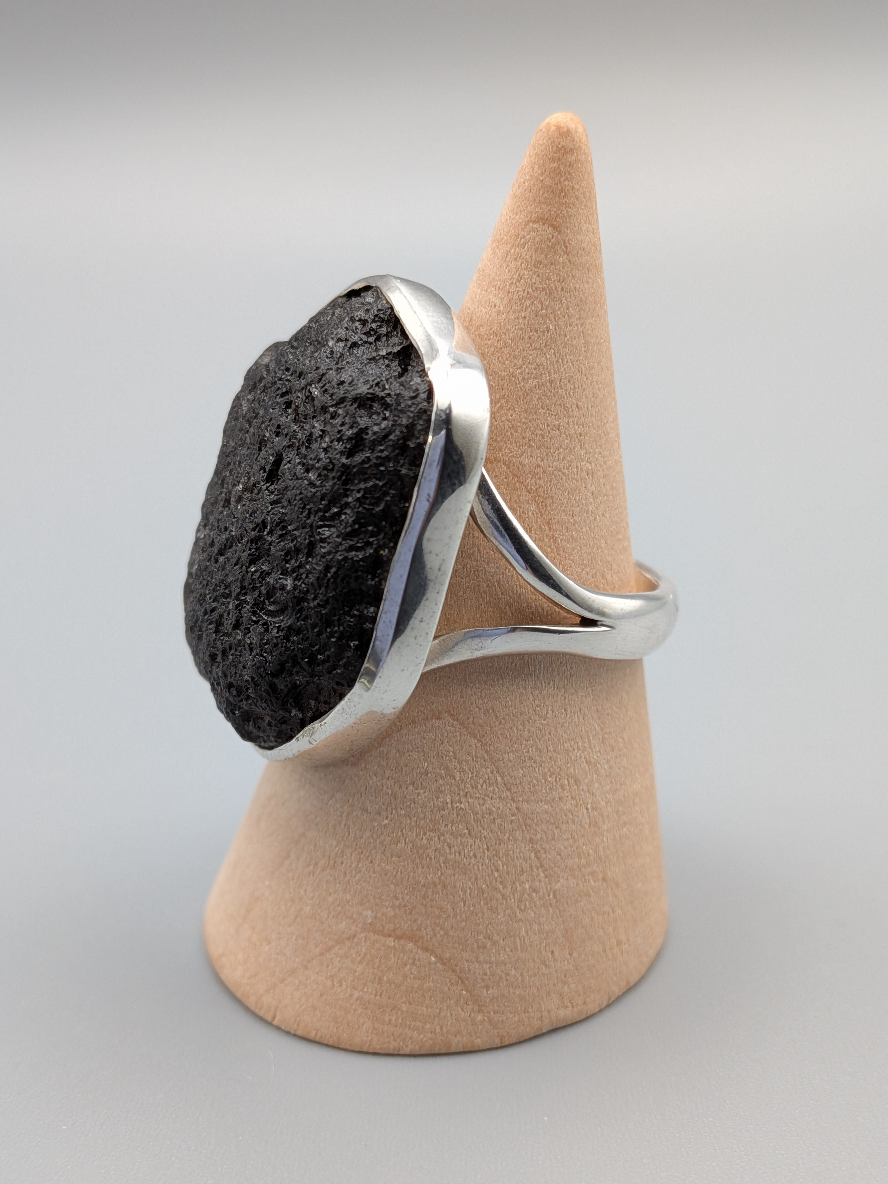 •AGNI MANITITE - FREEFORM• split band silver ring (size 9)