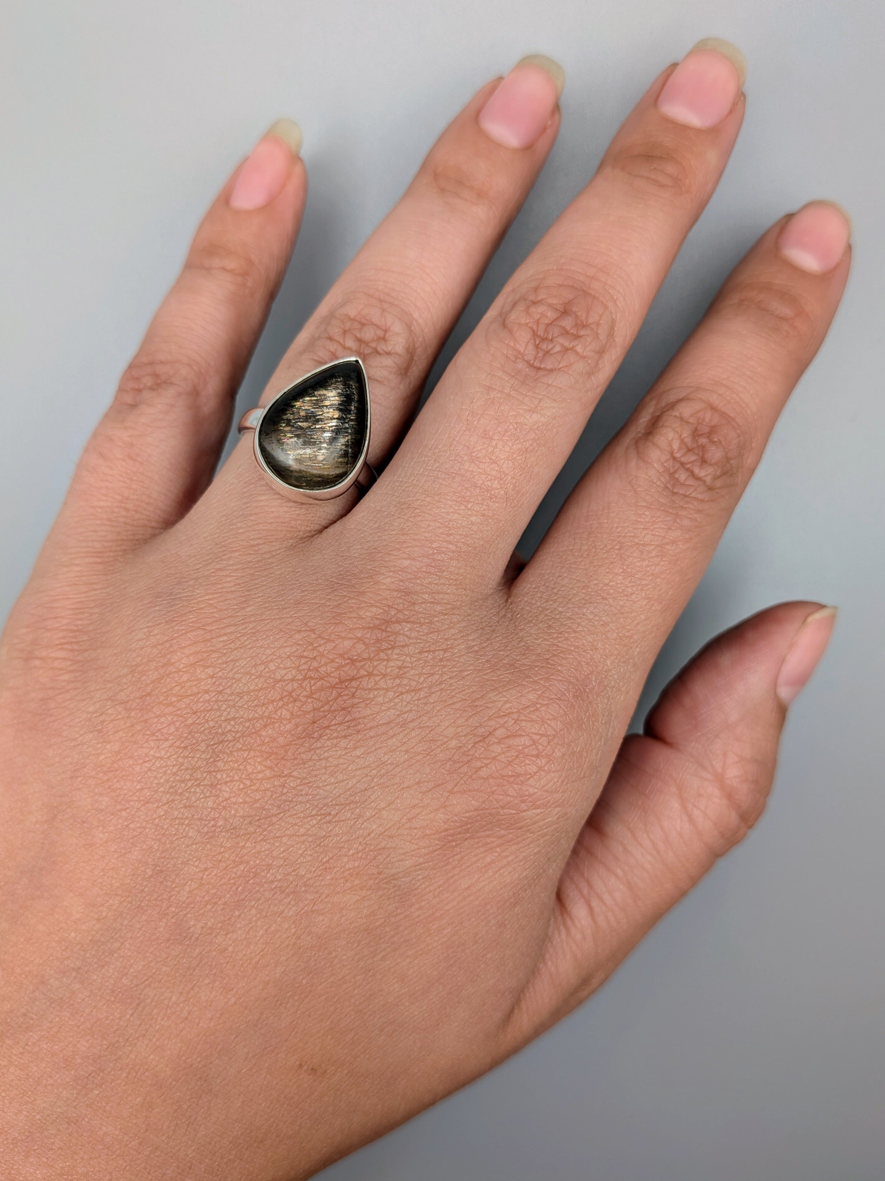 •SUN/MOONSTONE - TEAR• simple bezel silver ring (size 7)