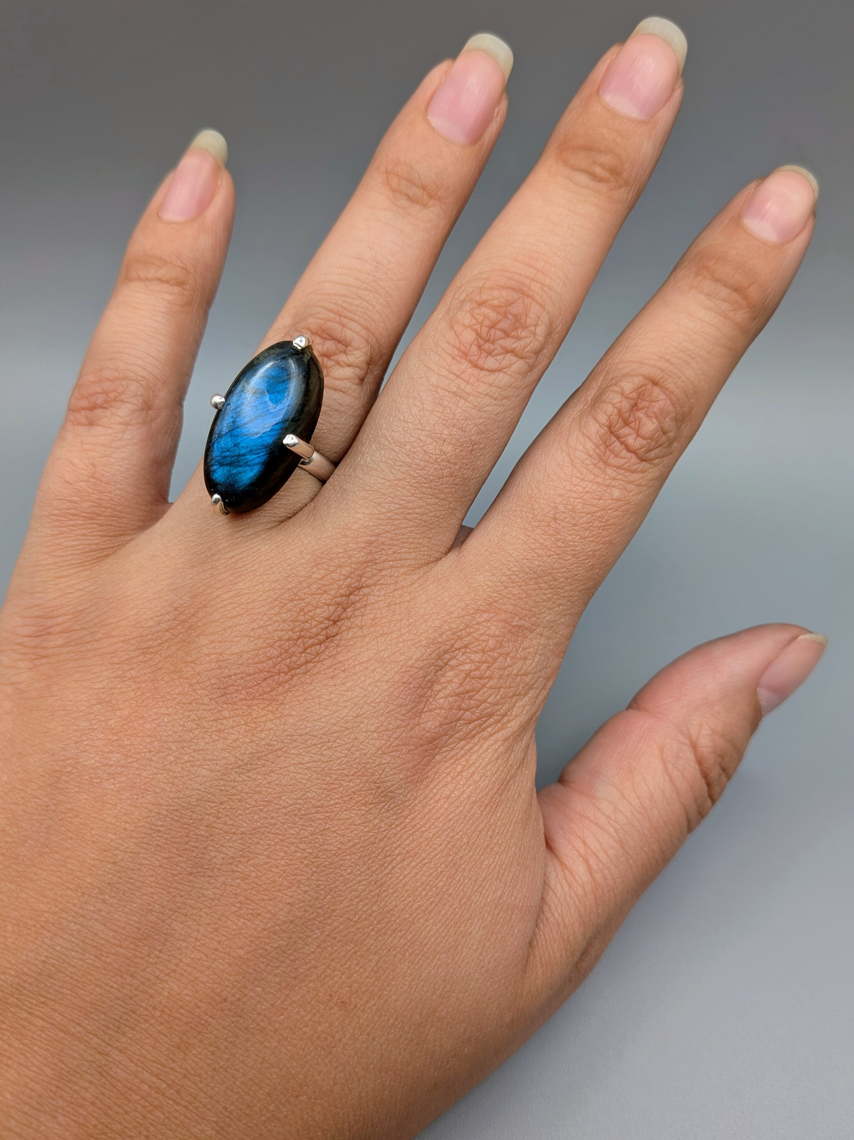 •LABRADORITE - MARQUISE• prong set silver ring (size 6.25)