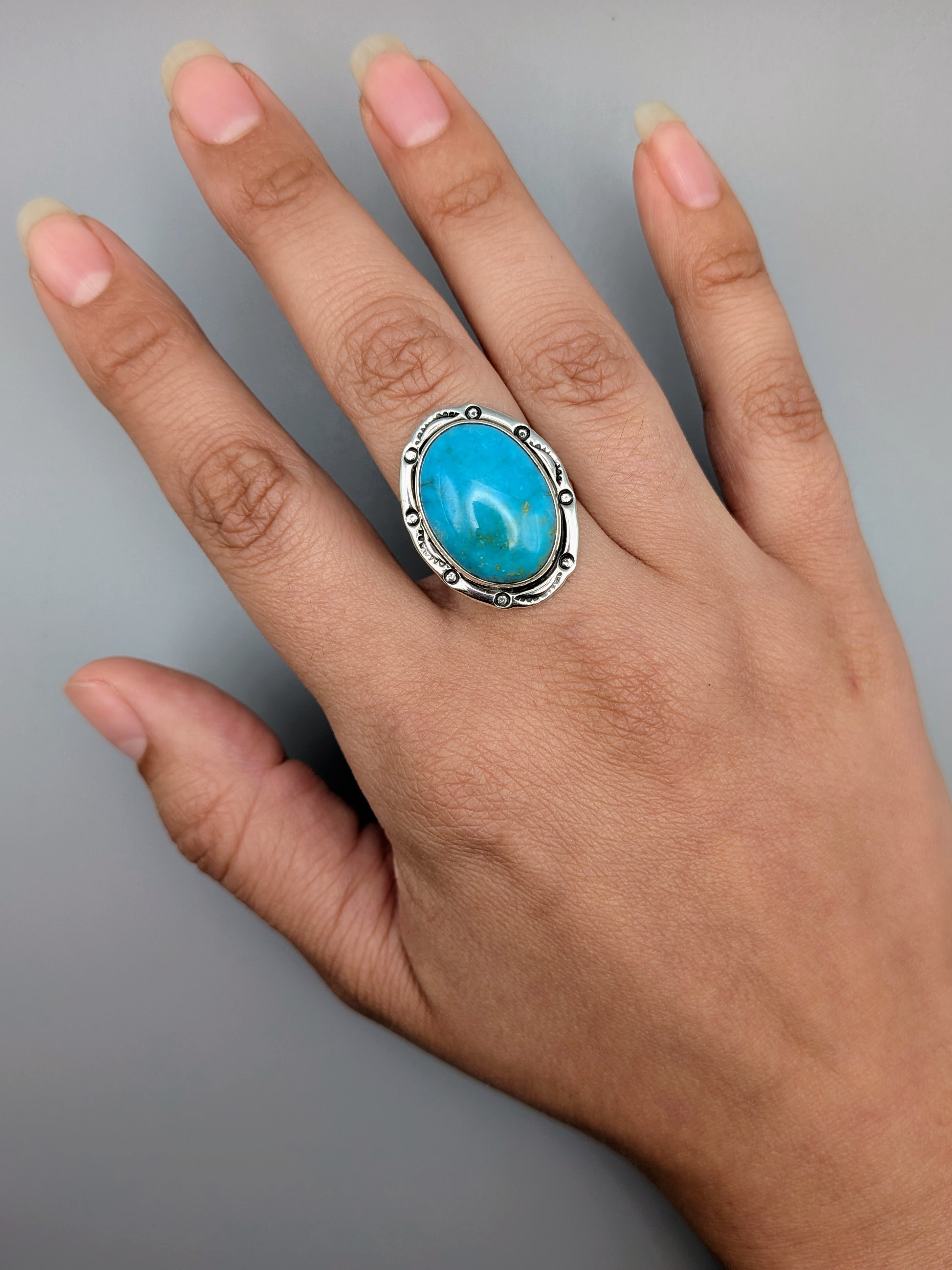 •KINGMAN TURQUOISE - SHÁ• Navajo silver ring (size 9)