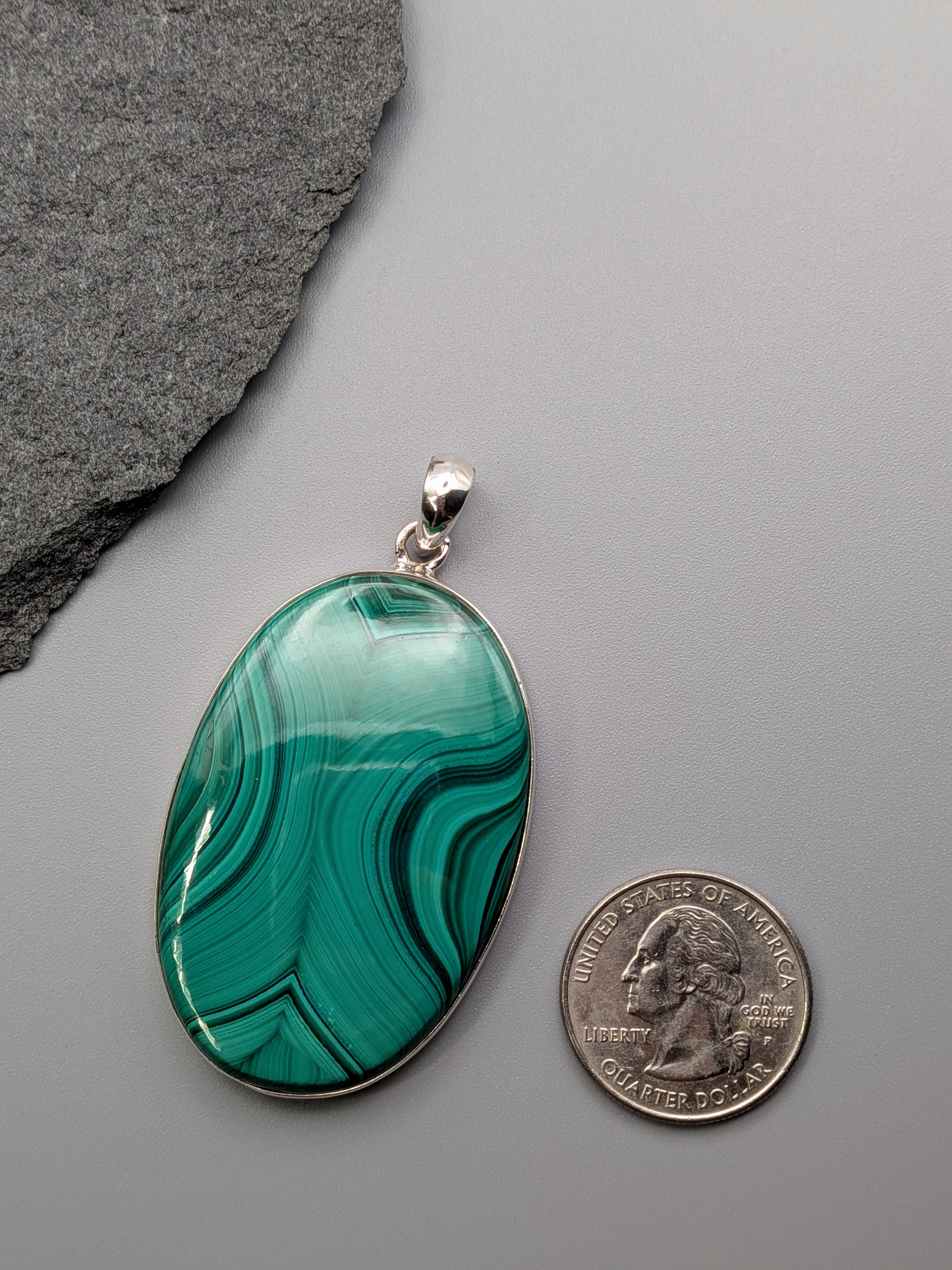 •MALACHITE - LARGE OVAL• sterling silver pendant
