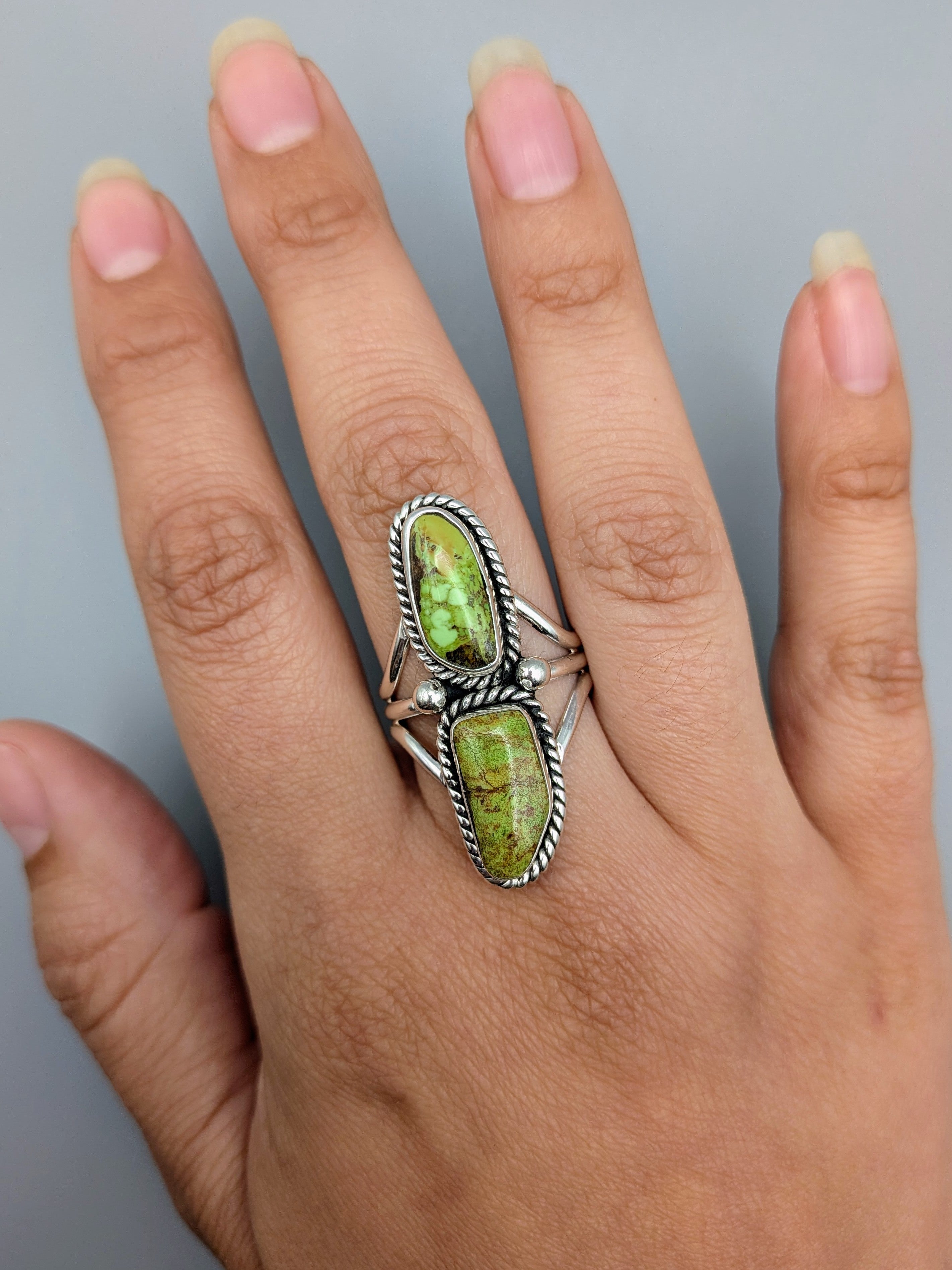 •GASPEITE - NAAKI• Navajo silver ring (size 10)