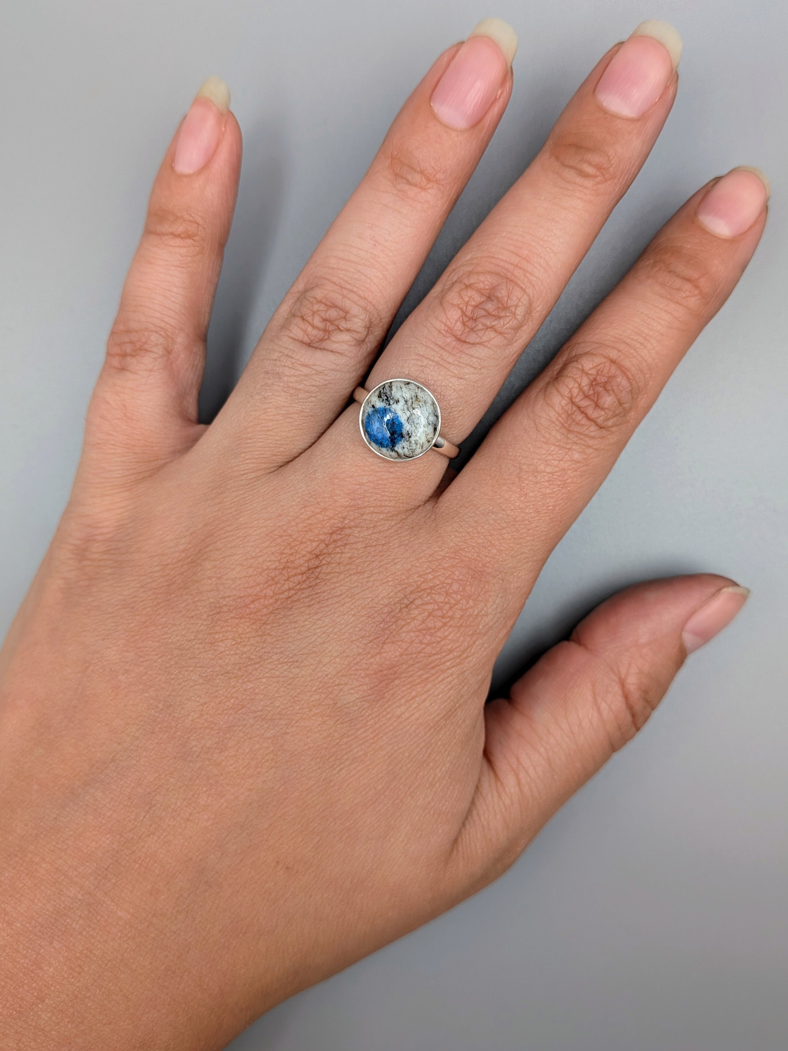 •AZURITE GRANITE - ROUND• simple band silver ring (size 8)