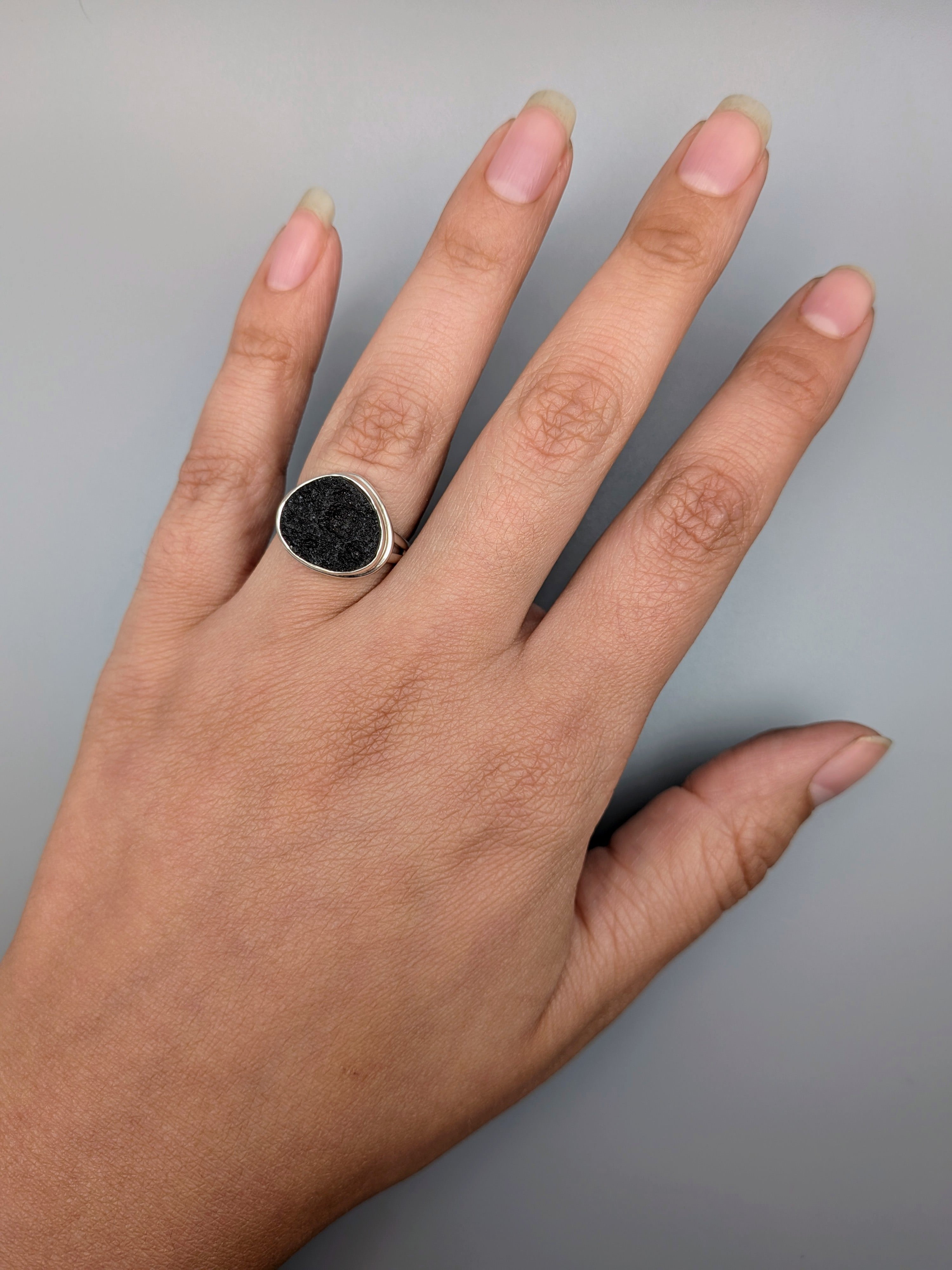 •AGNI MANITITE - WIDE TEAR• split band silver ring (size 6.75)