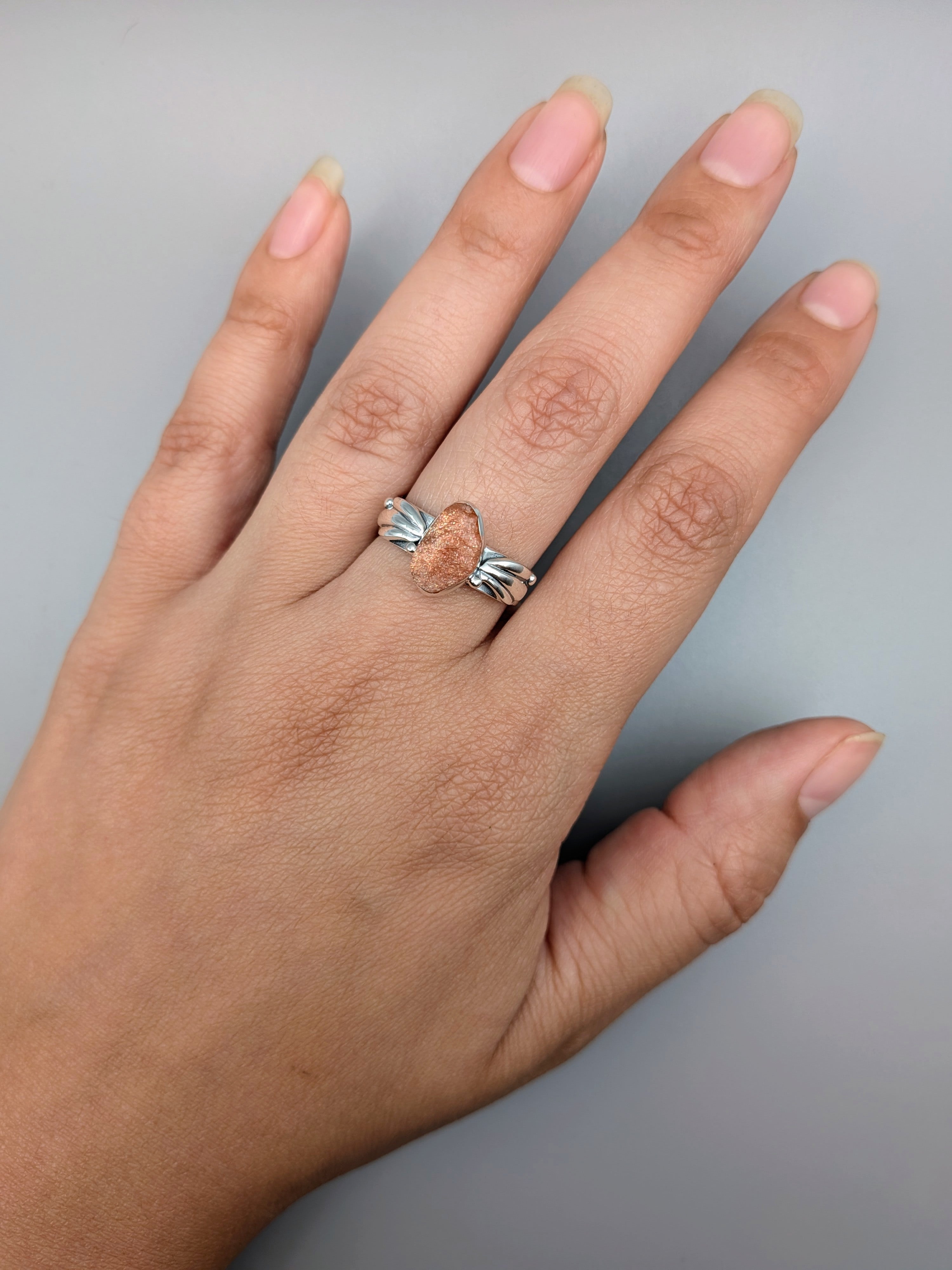 •SUNSTONE - ANTHER• decorative band silver ring (various sizes)