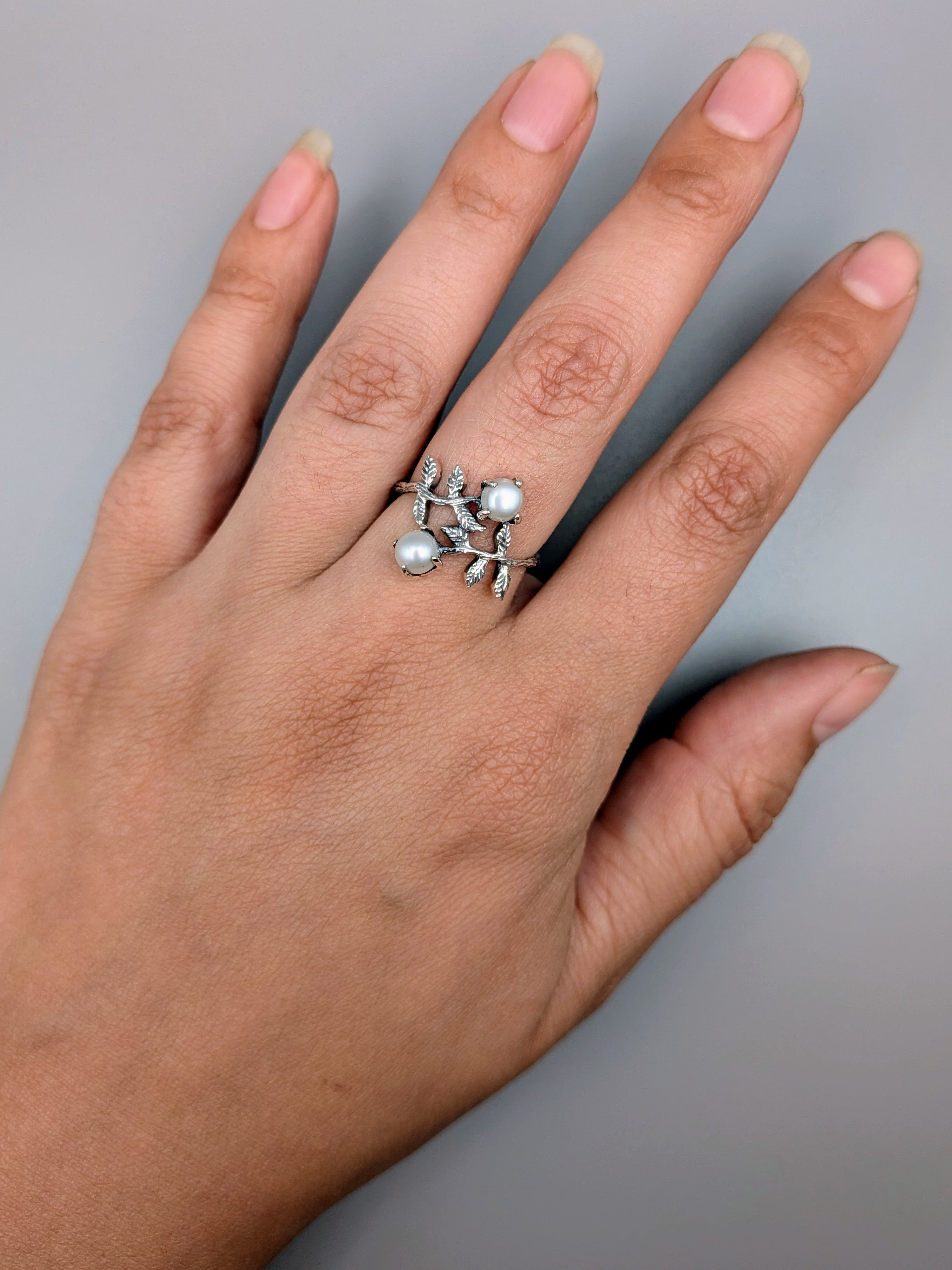 •SOUTH SEA PEARL - LIANA• prong set silver ring (various sizes)