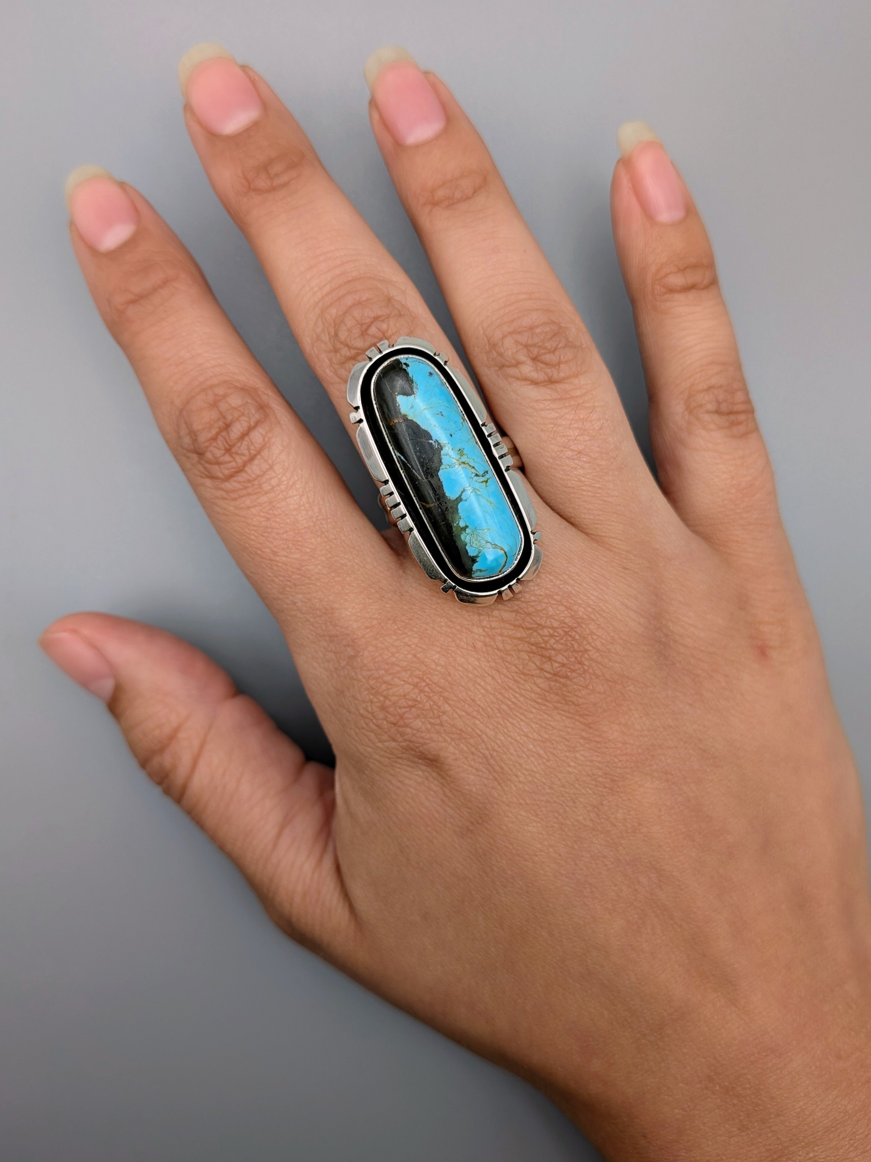 •BLACKJACK TURQUOISE - MOUNTAIN FEATHERS• Navajo adjustable silver ring