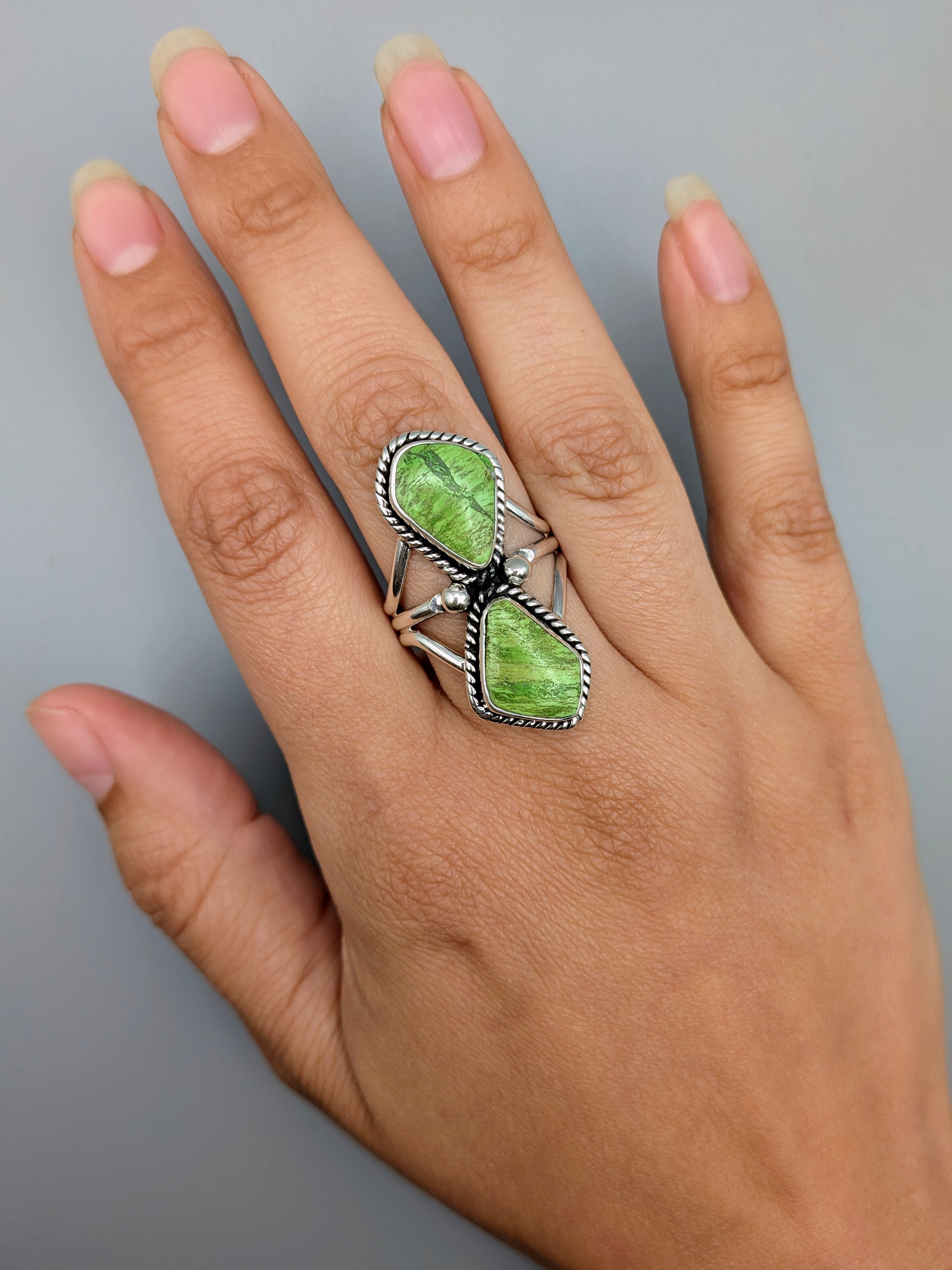 •GASPEITE - NAAKI• Navajo silver ring (size 10.25)