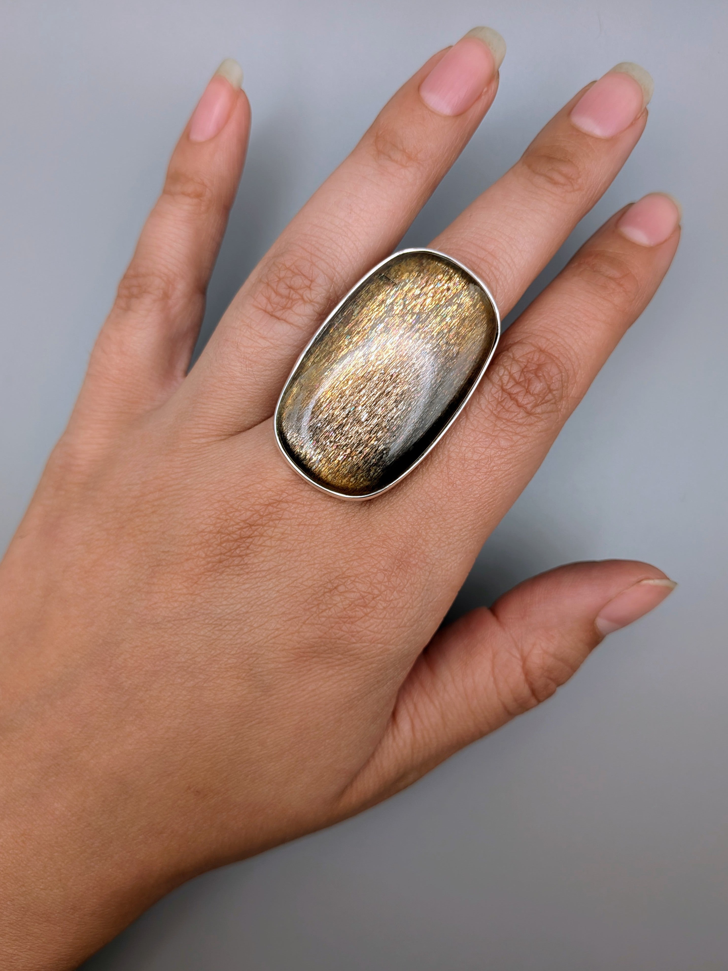 •SUN/MOONSTONE - SOFT RECTANGLE• split band silver ring (size 10)