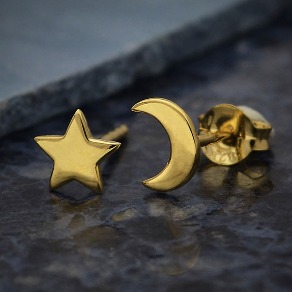 • CRESCENT MOON & STAR • gold stud earrings