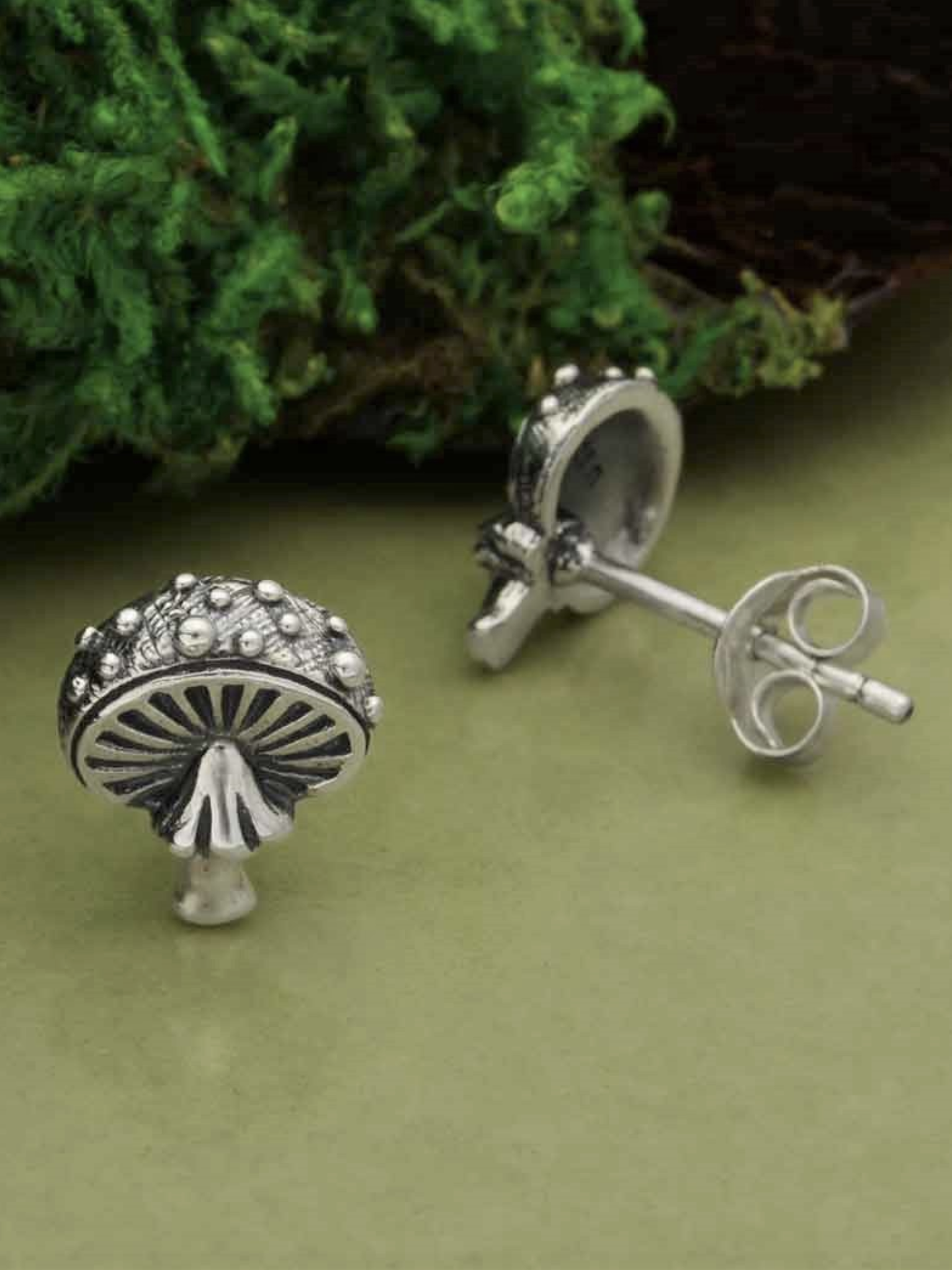 •AGARIC MUSHROOM• silver stud earrings