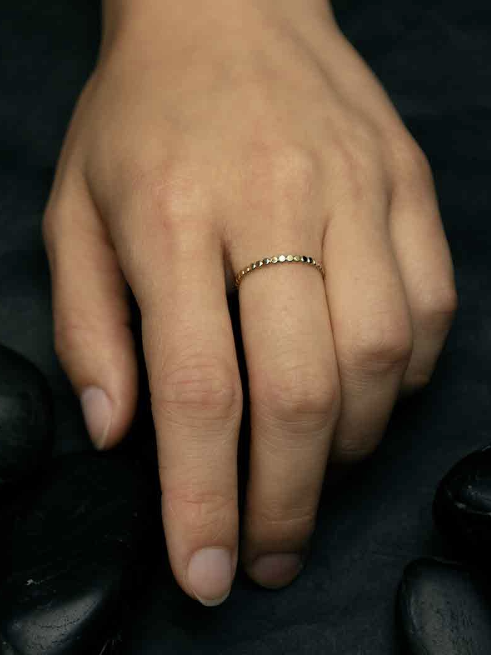 •FLAT BEADED• gold ring