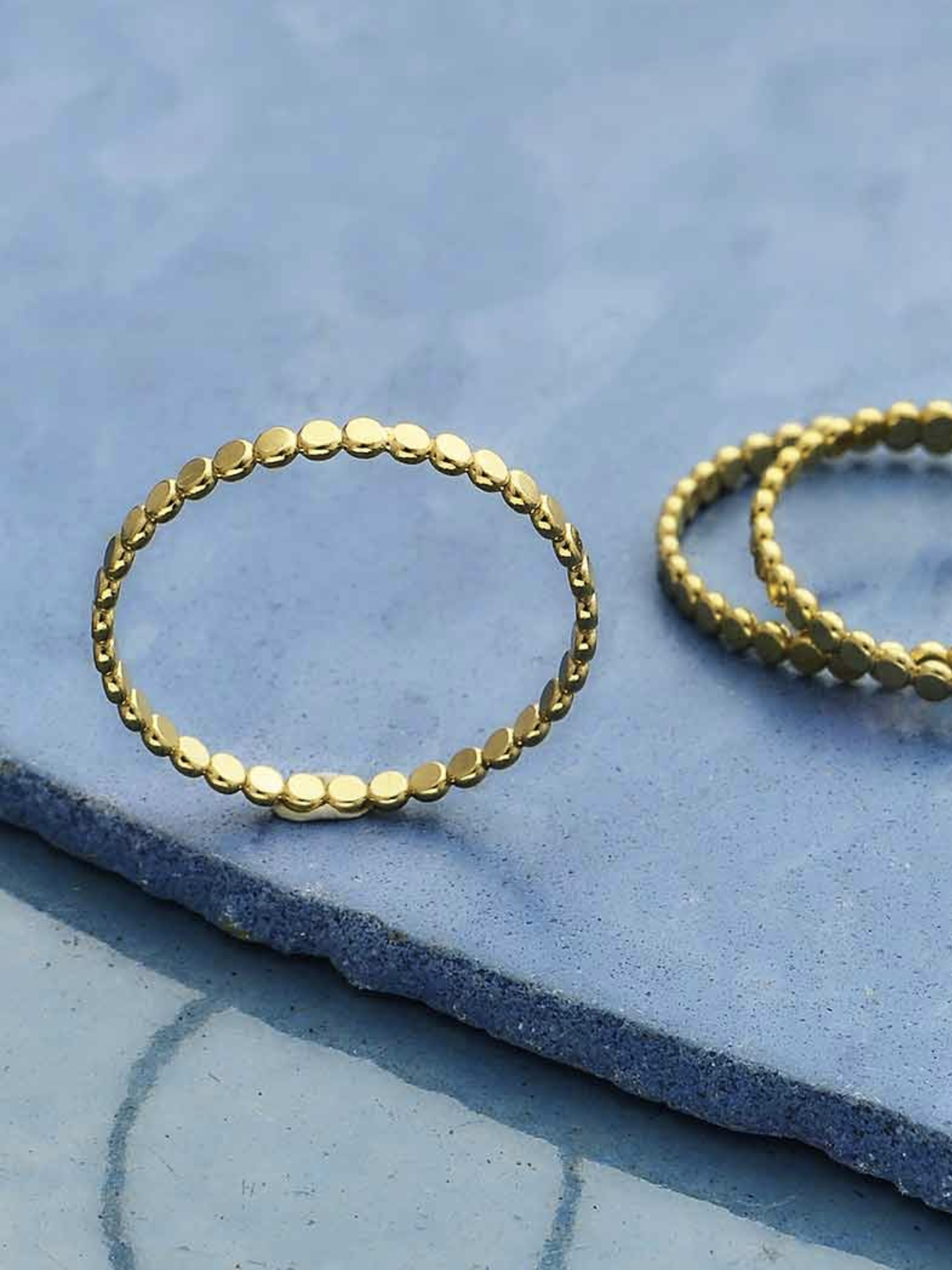 •FLAT BEADED• gold ring