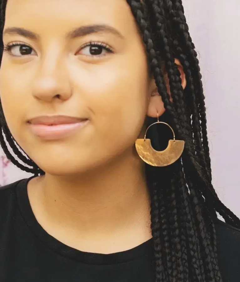 •MADRE•  gold dangle earrings
