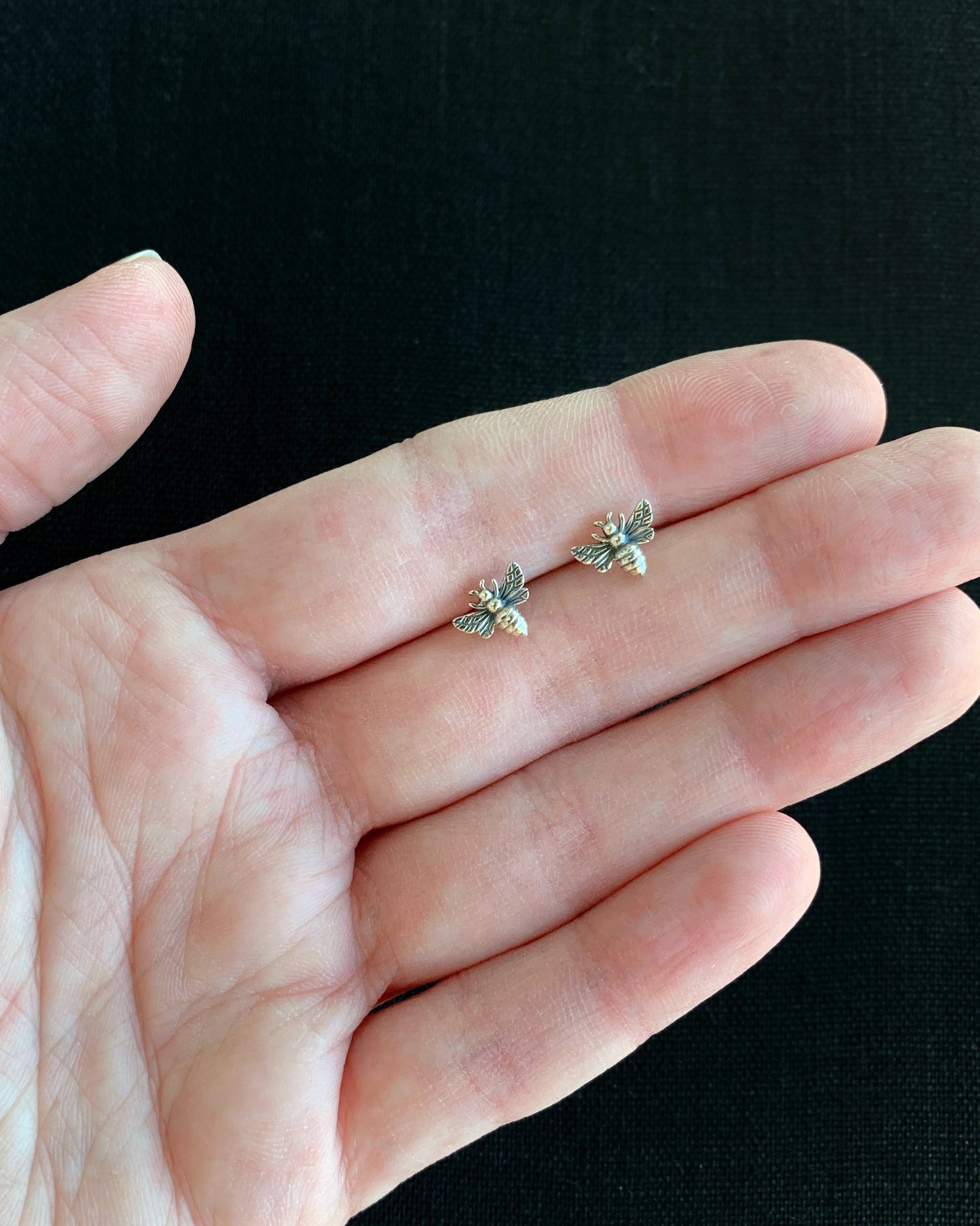 •SMALL BEES• silver stud earrings